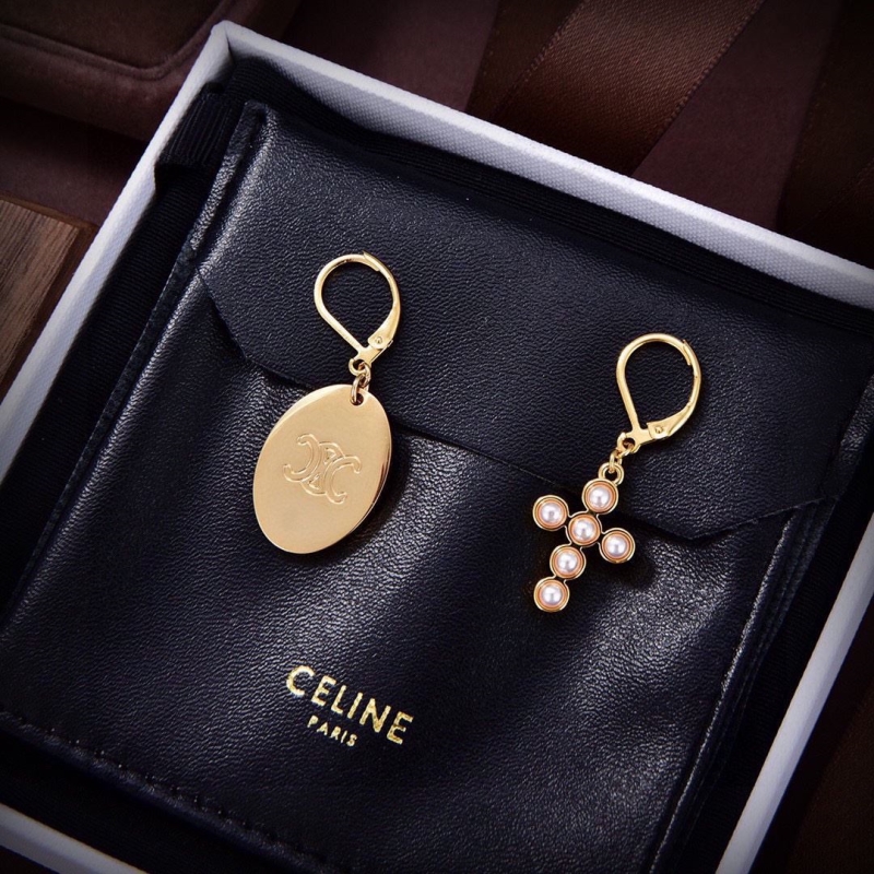 Ce**e earrings